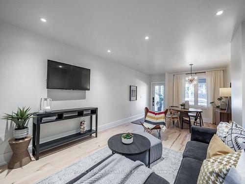 127 Benson Ave, Toronto, ON - Indoor Photo Showing Living Room