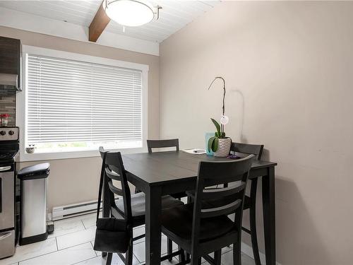 360 4Th Ave, Campbell River, BC - Indoor Photo Showing Dining Room