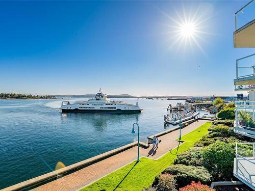 309-150 Promenade Dr, Nanaimo, BC - Outdoor With Body Of Water With View