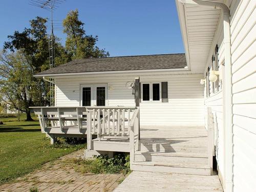 506 Atwood Ave, Rainy River, ON - Outdoor With Deck Patio Veranda With Exterior