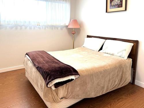 1590 Griffin Terrace, Kamloops, BC - Indoor Photo Showing Bedroom