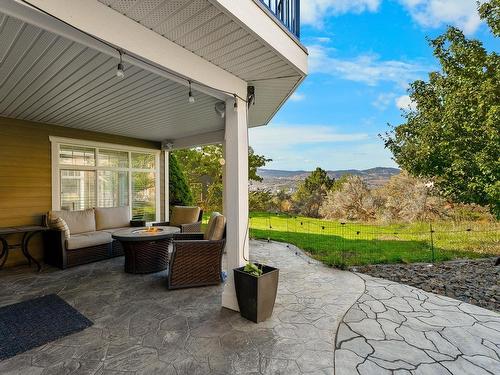 562 Trillium Crt, Kamloops, BC - Outdoor With Deck Patio Veranda With Exterior