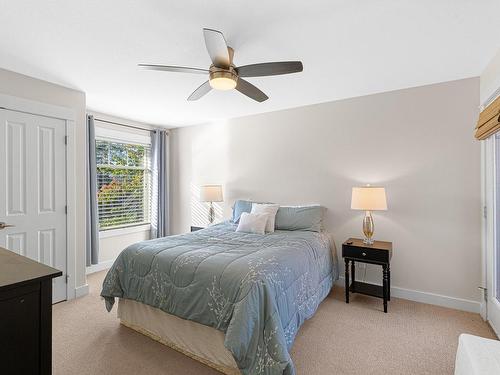 562 Trillium Crt, Kamloops, BC - Indoor Photo Showing Bedroom