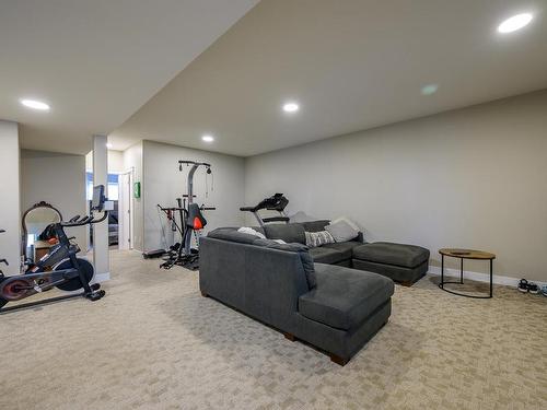 2147 Crosshill Drive, Kamloops, BC - Indoor Photo Showing Other Room