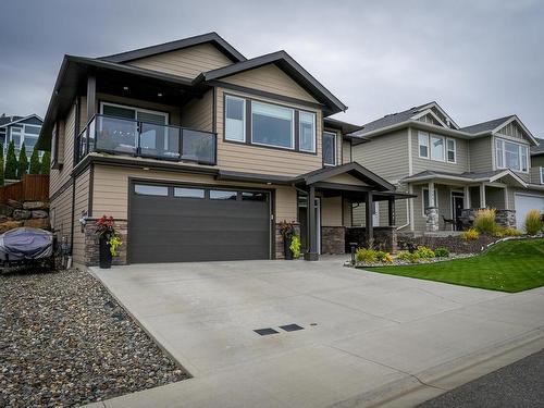 2147 Crosshill Drive, Kamloops, BC - Outdoor With Facade