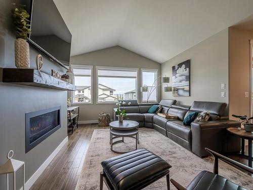 2147 Crosshill Drive, Kamloops, BC - Indoor Photo Showing Living Room With Fireplace