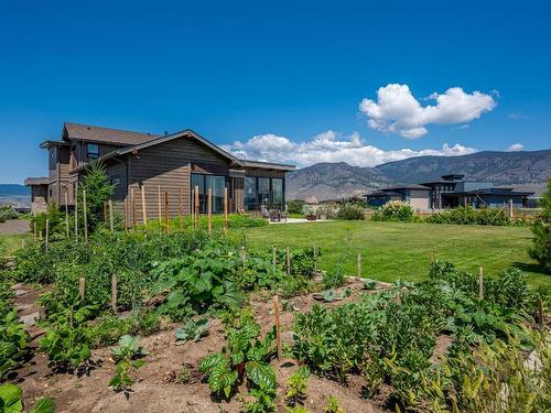 213 Rue Cheval Noir, Kamloops, BC - Outdoor