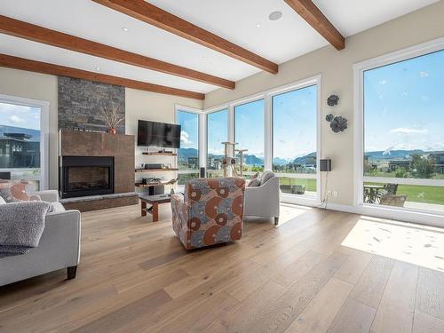 213 Rue Cheval Noir, Kamloops, BC - Indoor Photo Showing Living Room With Fireplace