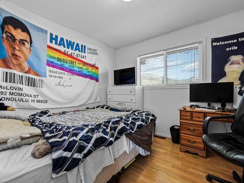 791 Morven Drive, Kamloops, BC - Indoor Photo Showing Bedroom