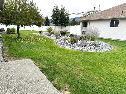 20-1901 Maxwell Ave, Merritt, BC - Outdoor