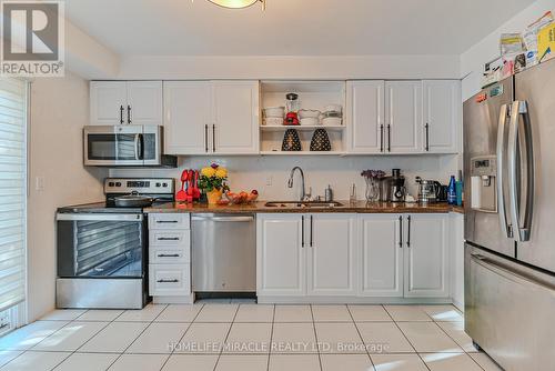 70 Large Crescent, Ajax, ON - Indoor Photo Showing Kitchen With Double Sink