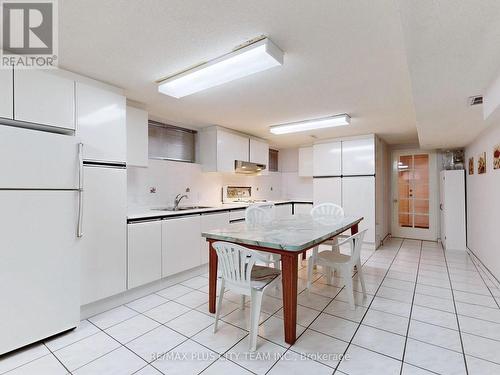 5 Snowhill Crescent, Toronto, ON - Indoor Photo Showing Kitchen With Double Sink