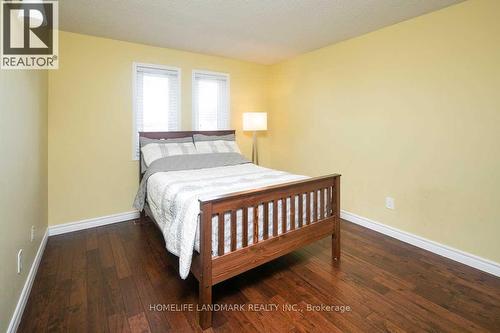 2151 Marc Lane, Burlington, ON - Indoor Photo Showing Bedroom