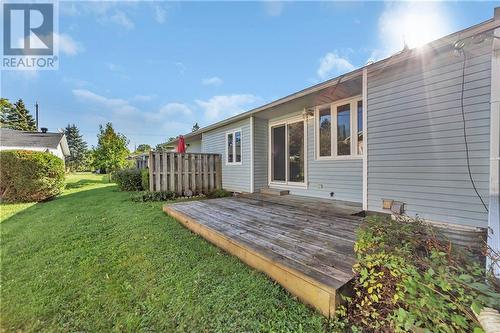 11 Lally Lane, Perth, ON - Outdoor