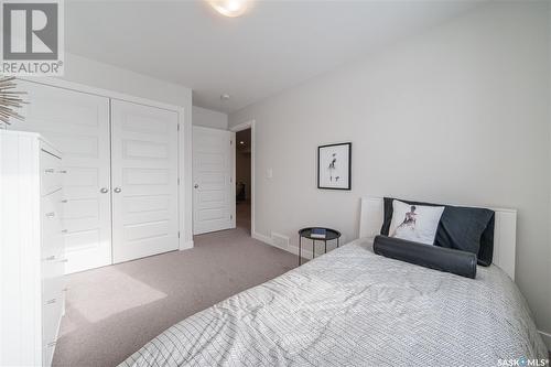 5504 Nicholson Avenue E, Regina, SK - Indoor Photo Showing Bedroom