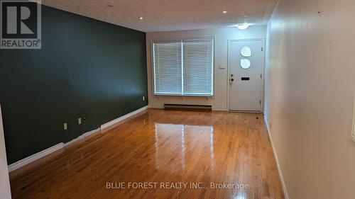 1117 Byron Baseline Road, London, ON - Indoor Photo Showing Other Room