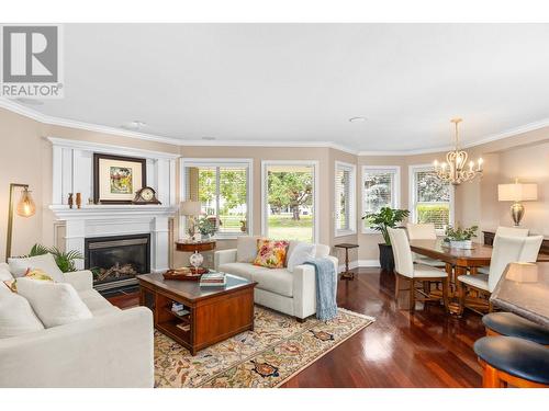 2365 Stillingfleet Road Unit# 207, Kelowna, BC - Indoor Photo Showing Living Room With Fireplace