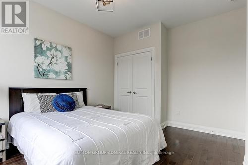 6 Hostel Lane, Richmond Hill, ON - Indoor Photo Showing Bedroom