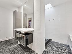 Ensuite bathroom - 