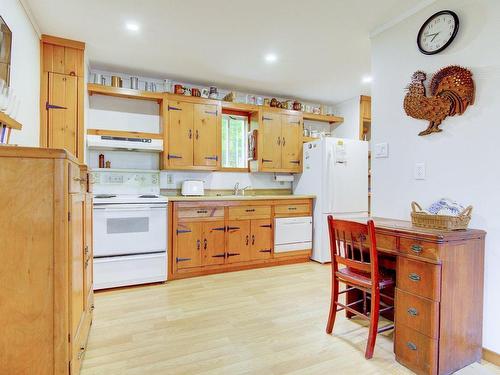 Kitchen - 814 Ch. St-Edmond, Saint-Barthélemy, QC - Indoor Photo Showing Kitchen