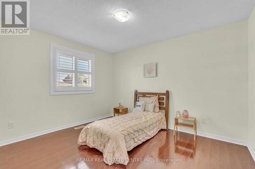 28 Copperfield Drive, Cambridge, ON - Indoor Photo Showing Bedroom