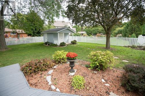 961 Daleview Crescent, Dresden, ON - Outdoor With Backyard