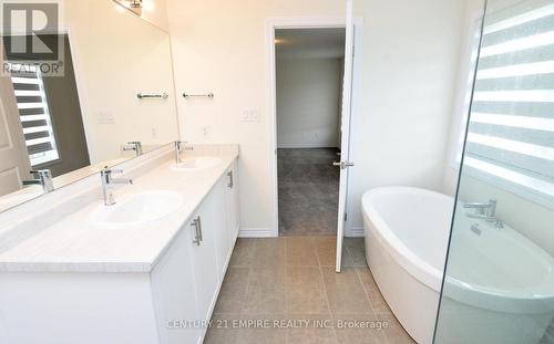 20 Simona Avenue, Wasaga Beach, ON - Indoor Photo Showing Bathroom