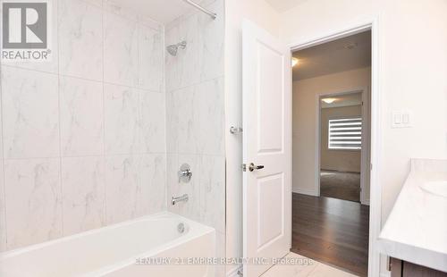 20 Simona Avenue, Wasaga Beach, ON - Indoor Photo Showing Bathroom