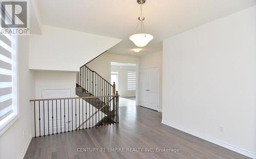 20 Simona Avenue, Wasaga Beach, ON - Indoor Photo Showing Other Room