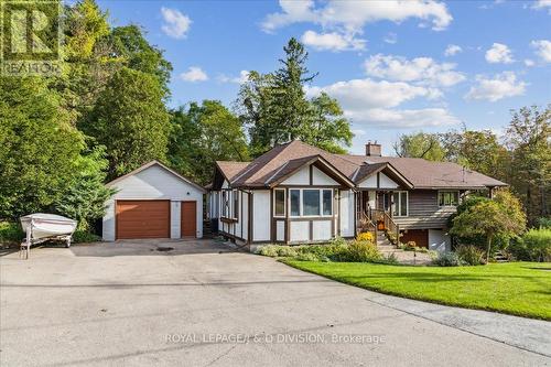 7095 Guelph Line, Milton, ON - Outdoor With Facade