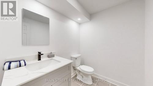 16 Violet Avenue, Georgina, ON - Indoor Photo Showing Bathroom