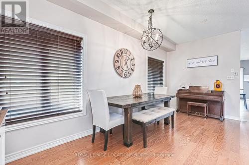 55 Robertson Street, Collingwood, ON - Indoor Photo Showing Dining Room