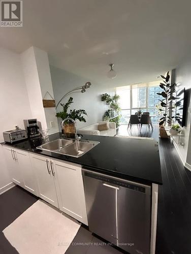 2103 - 4070 Confederation Pathway, Mississauga, ON - Indoor Photo Showing Kitchen With Double Sink