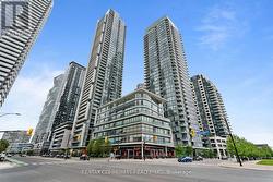 2103 - 4070 CONFEDERATION PARKWAY  Mississauga, ON L5B 0E9