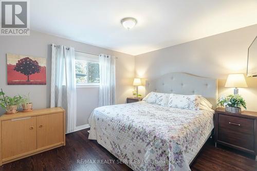 1 Ellendale Crescent, Brampton, ON - Indoor Photo Showing Bedroom