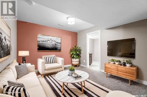 14 1703 Patrick Crescent, Saskatoon, SK - Indoor Photo Showing Living Room