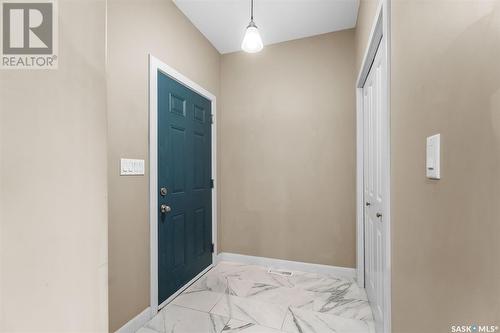 14 1703 Patrick Crescent, Saskatoon, SK - Indoor