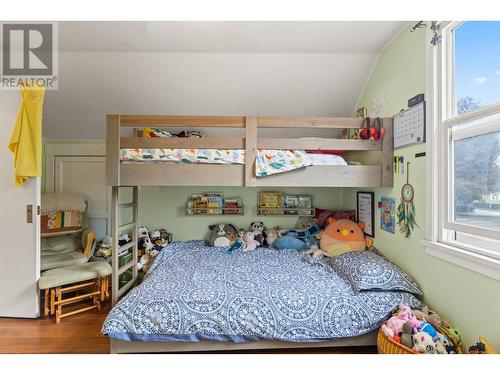 590-592 Bay Avenue, Kelowna, BC - Indoor Photo Showing Bedroom