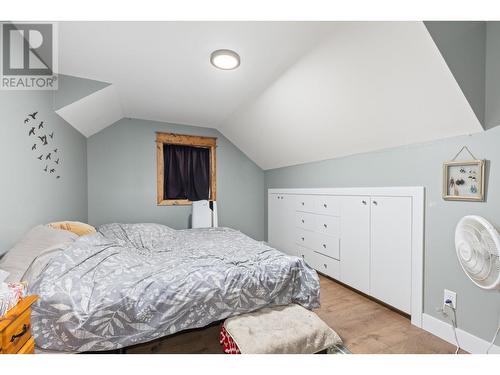 590-592 Bay Avenue, Kelowna, BC - Indoor Photo Showing Bedroom