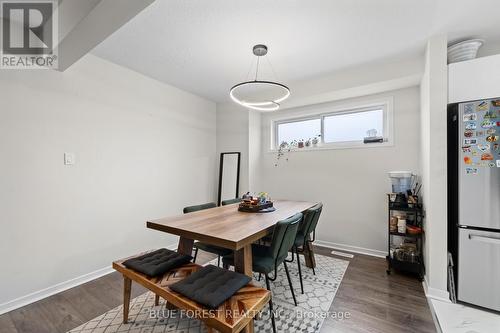 250 - 700 Osgoode Drive S, London, ON - Indoor Photo Showing Dining Room