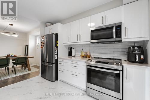 250 - 700 Osgoode Drive S, London, ON - Indoor Photo Showing Kitchen With Stainless Steel Kitchen