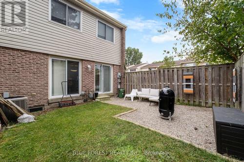 250 - 700 Osgoode Drive S, London, ON - Outdoor With Exterior