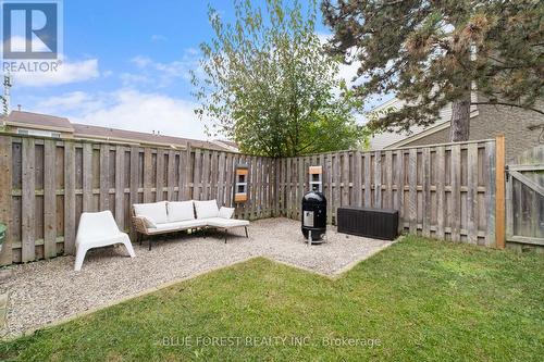 250 - 700 Osgoode Drive S, London, ON - Outdoor