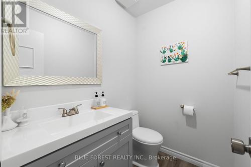 250 - 700 Osgoode Drive S, London, ON - Indoor Photo Showing Bathroom