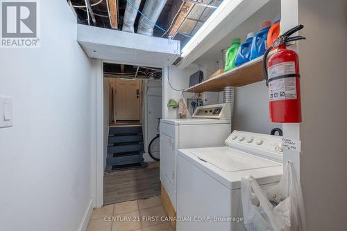 159 St James Street, London, ON - Indoor Photo Showing Laundry Room