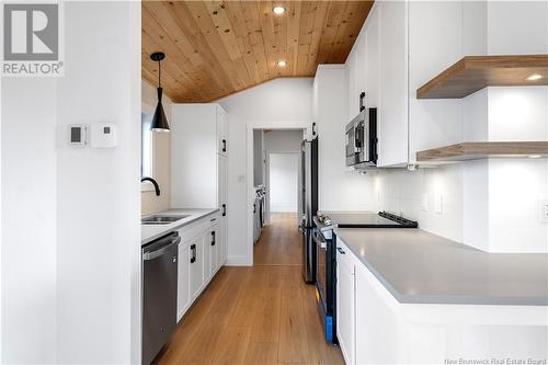 14 Bedeche Street, Cap-Pelé, NB - Indoor Photo Showing Kitchen With Double Sink With Upgraded Kitchen