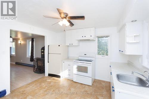 59 Antiquary Road S, Kawartha Lakes (Kirkfield), ON - Indoor Photo Showing Kitchen