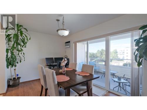 130 Abbott Street Unit# 312, Penticton, BC - Indoor Photo Showing Dining Room