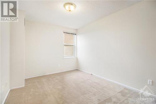 Second bedroom facing south windows. - 1100 Ambleside Drive Unit#607, Ottawa, ON - Indoor Photo Showing Other Room