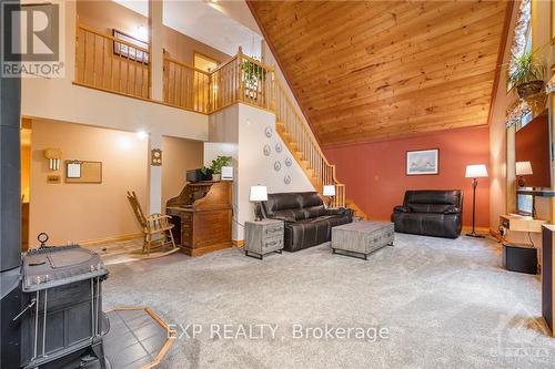 325 Haskins Road, North Grenville, ON - Indoor